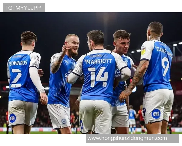 足球场上最高的球星是谁他的身高优势如何影响比赛表现与球队战术 足球场上最高的球星是谁他的身高优势如何影响比赛表现与球队战术